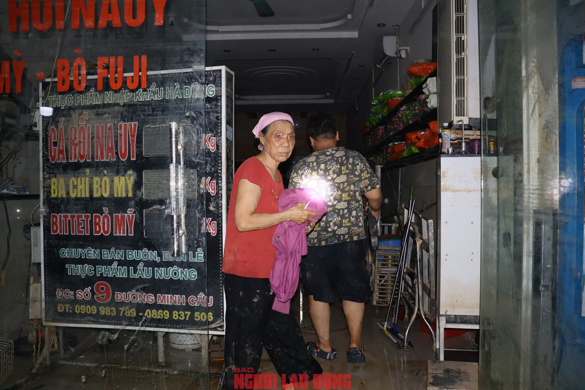 Người dân Thái Nguyên khắc phục hậu quả trận lũ lịch sử chưa từng có - Ảnh 9.