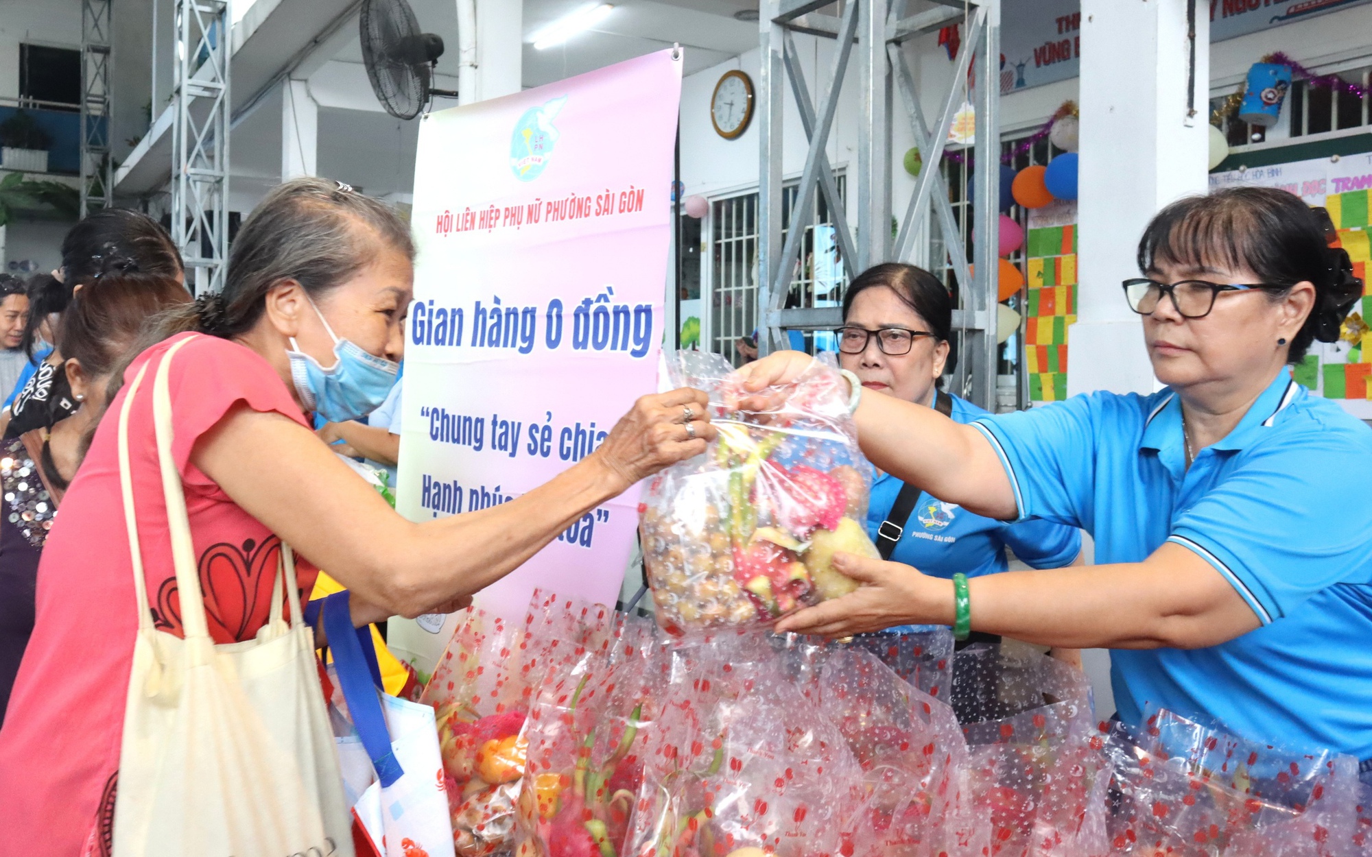 TP HCM: Bà Hồ Như Cát Tường làm Chủ tịch Công đoàn phường Sài Gòn - Ảnh 4.