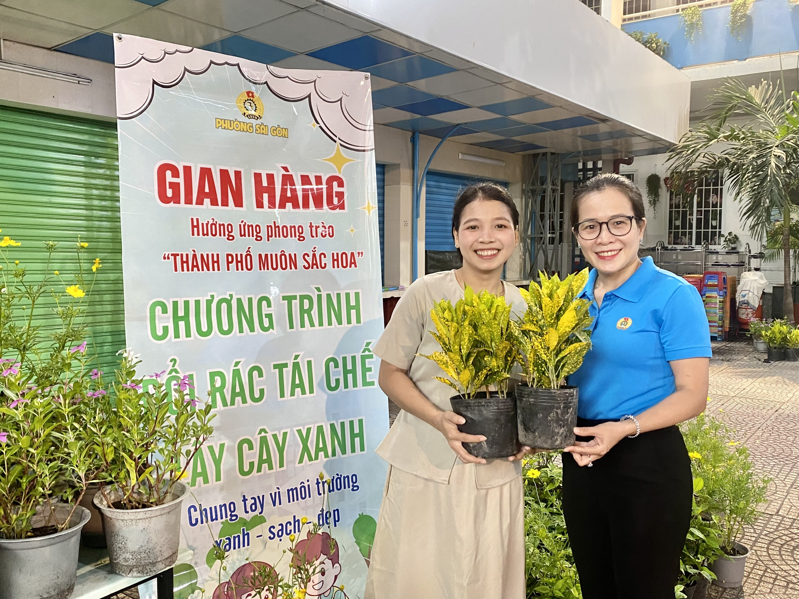 Phường Sài Gòn tổ chức nhiều hoạt động ý nghĩa chào mừng Đại hội Đại biểu Đảng bộ TP HCM - Ảnh 2.