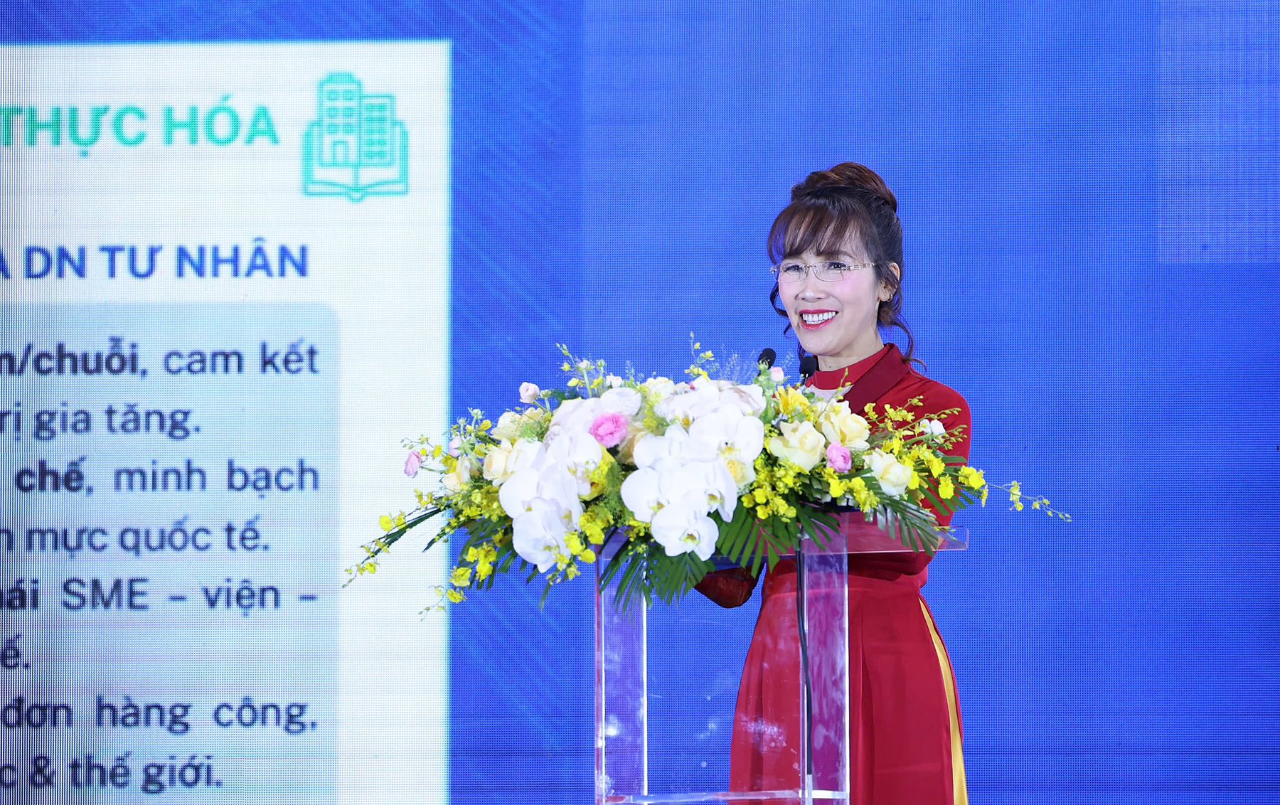 Tập đoàn Sovico của tỉ phú Nguyễn Thị Phương Thảo sẽ nghiên cứu đầu tư tuyến metro số 4 ở TP HCM - Ảnh 1.