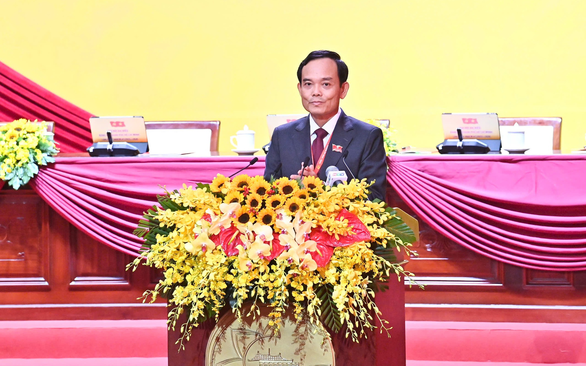 Sáng nay, khai mạc Đại hội đại biểu Đảng bộ TP HCM lần thứ I - Ảnh 6.