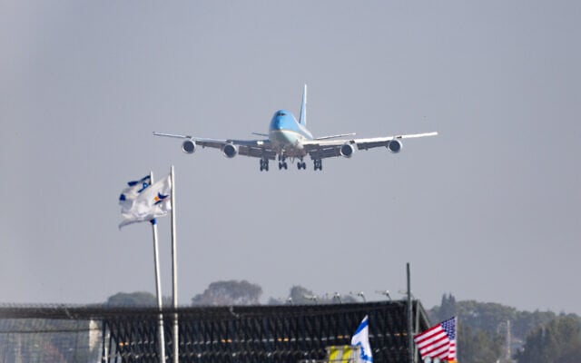 Ông Donald Trump đến Israel - Ảnh 1.