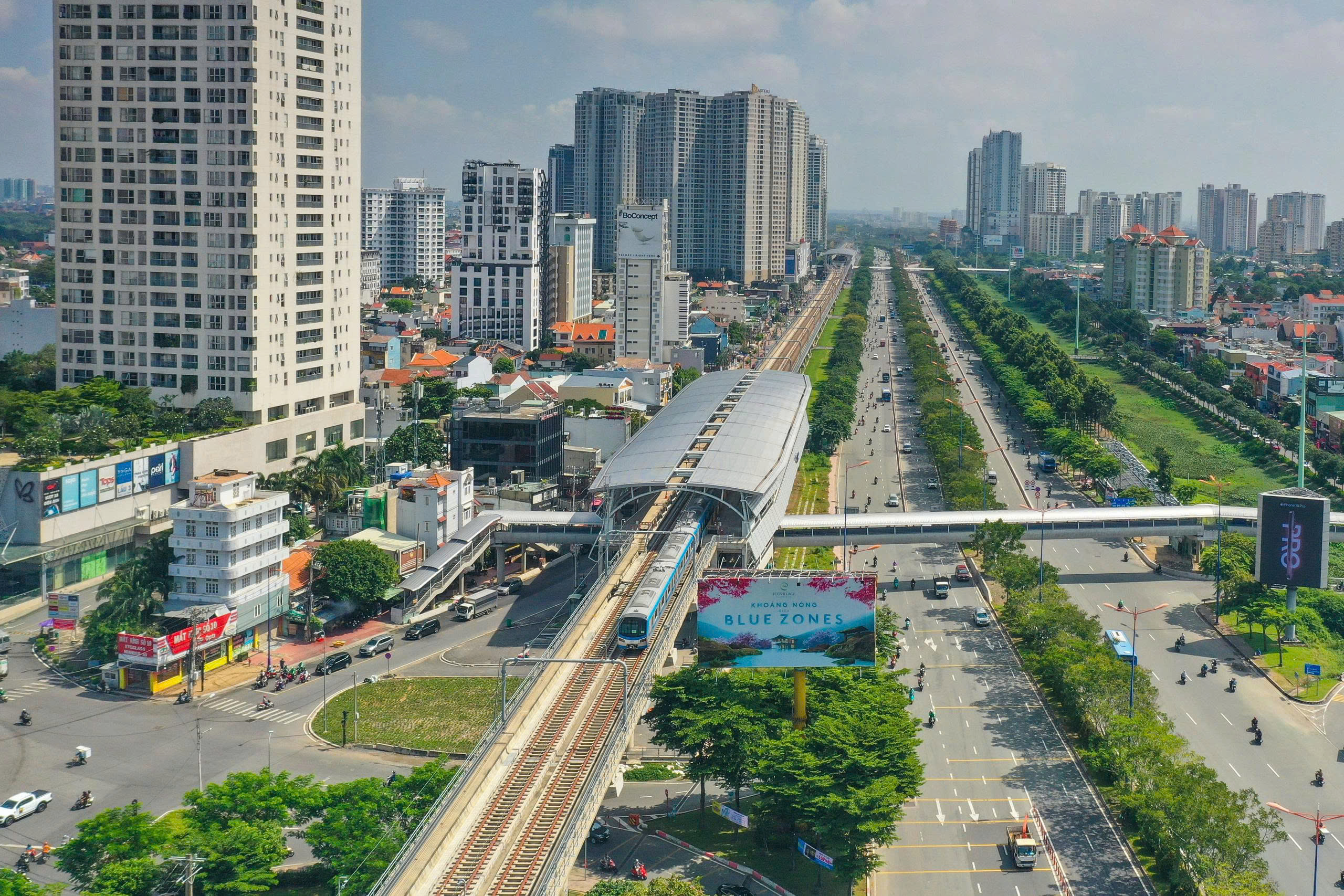 Ba đột phá chiến lược - Ảnh 1.