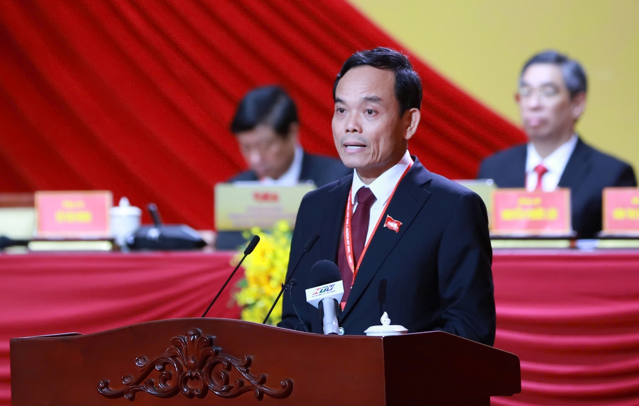 Bí thư Trần Lưu Quang: Nguồn lực lớn nhất, quý giá nhất của TP HCM chính là con người thành phố - Ảnh 1.