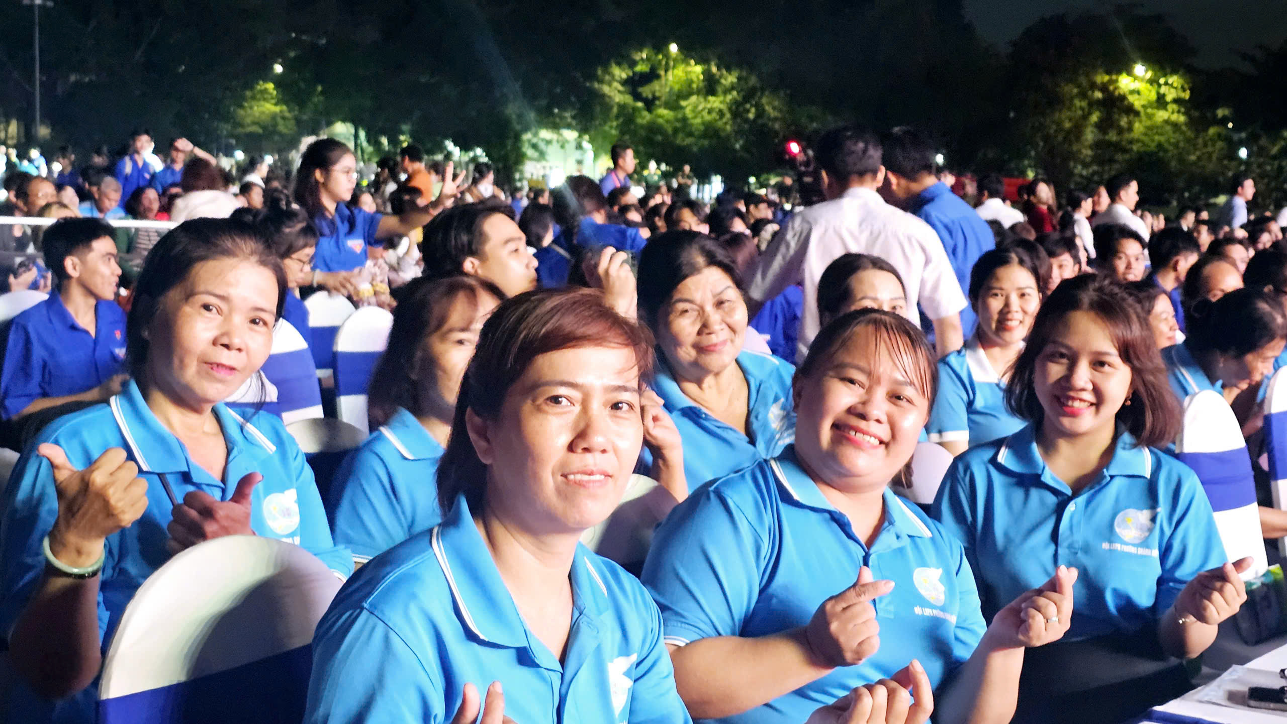 Chương trình nghệ thuật chào mừng Đại hội Đảng bộ TP HCM: Cảm xúc và ý nghĩa chính trị - Ảnh 3. Chương trình nghệ thuật chào mừng Đại hội Đảng bộ TP HCM: Cảm xúc và ý nghĩa chính trị - Ảnh 3.