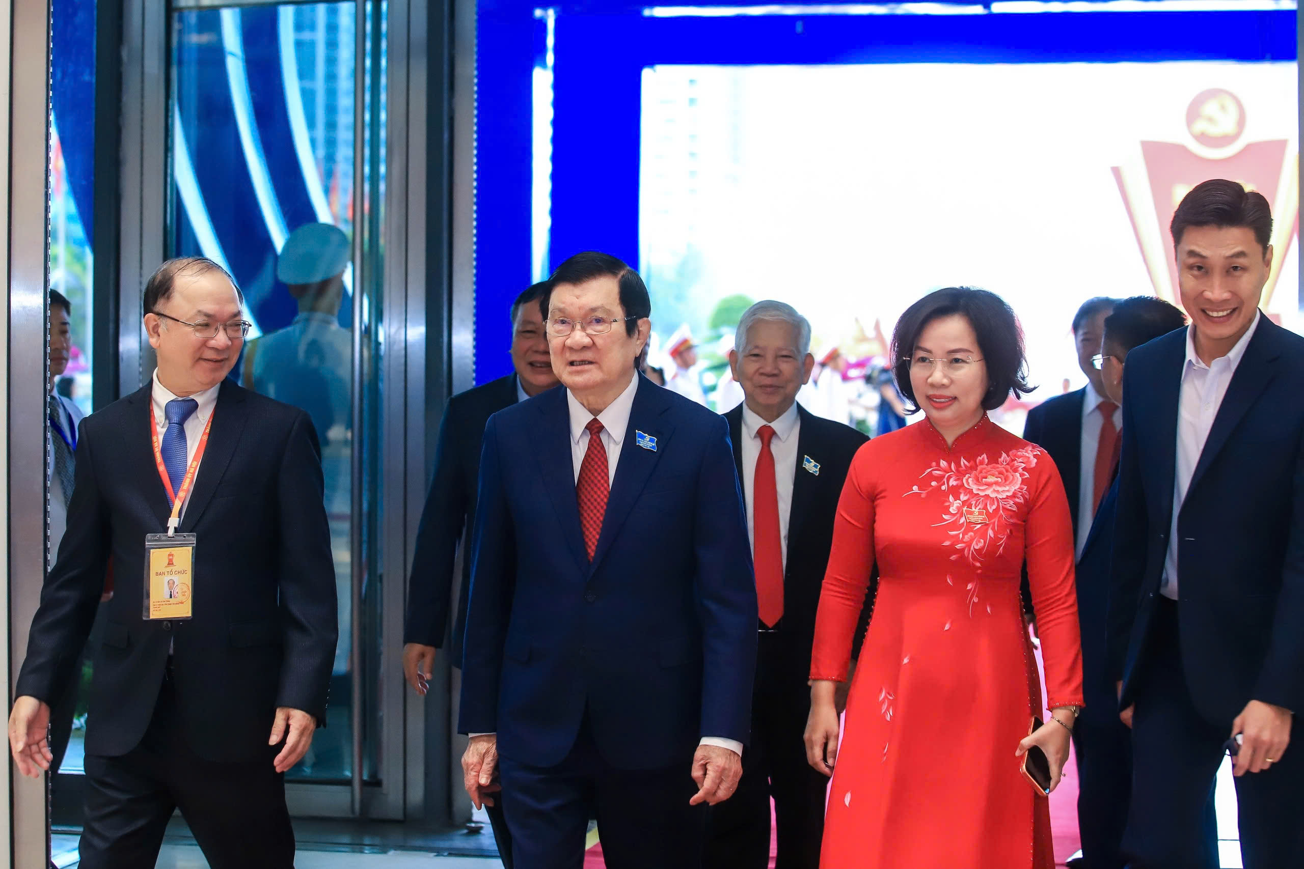 Tổng Bí thư dự phiên khai mạc Đại hội Đại biểu Đảng bộ TP Hà Nội lần thứ XVIII - Ảnh 8.