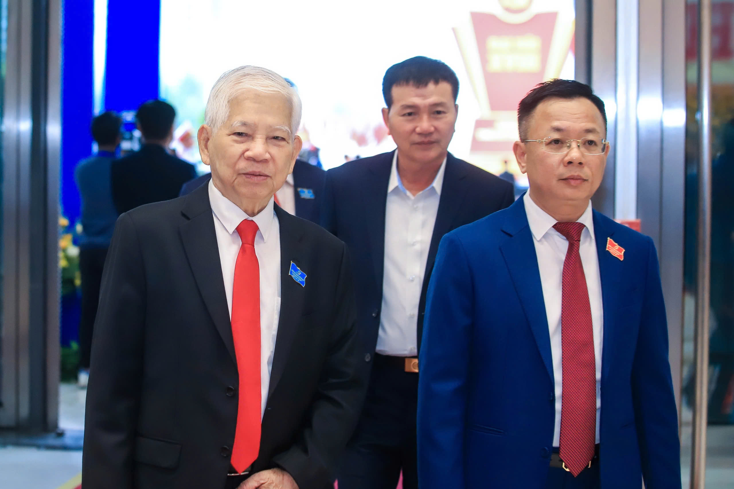 Tổng Bí thư dự phiên khai mạc Đại hội Đại biểu Đảng bộ TP Hà Nội lần thứ XVIII - Ảnh 7.