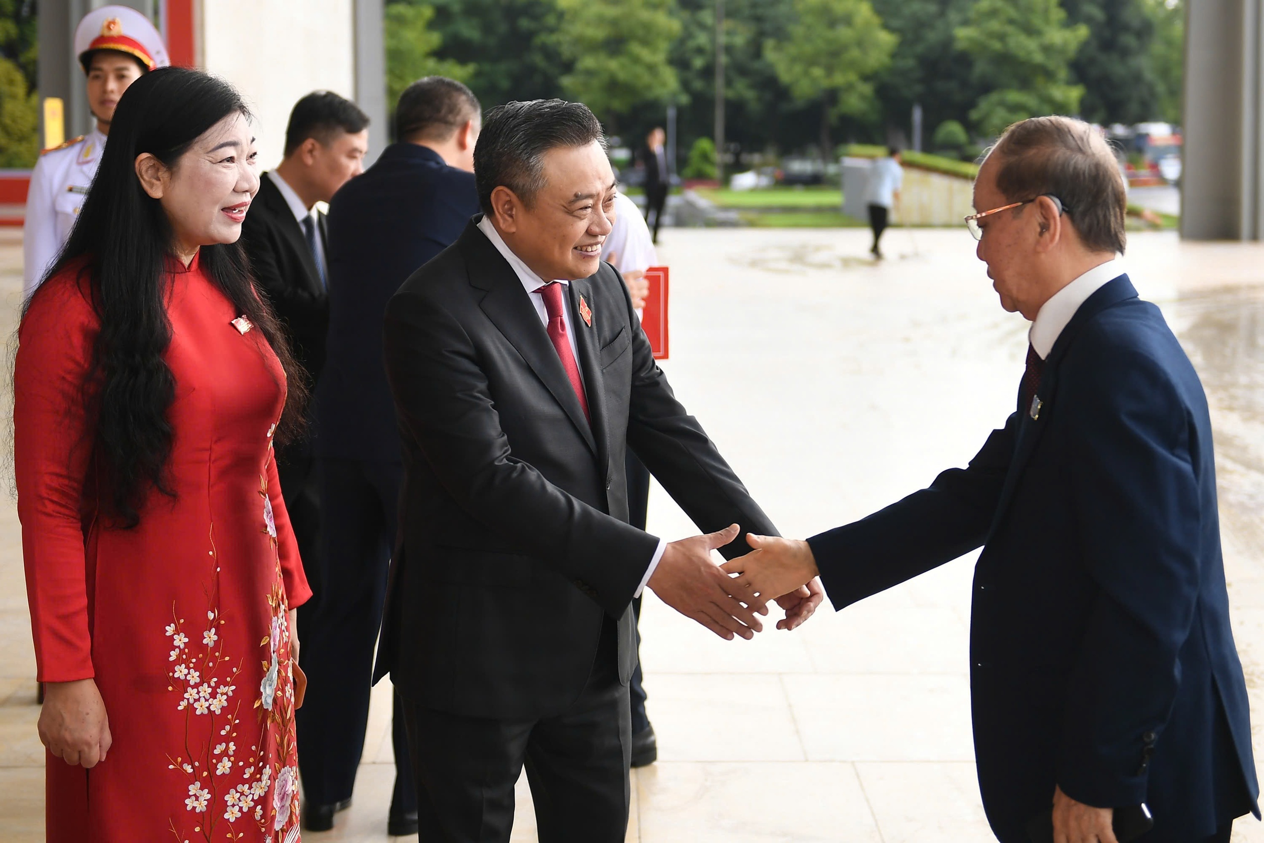 Tổng Bí thư dự phiên khai mạc Đại hội Đại biểu Đảng bộ TP Hà Nội lần thứ XVIII - Ảnh 10.