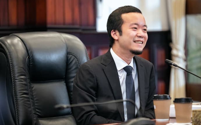 Chi tiết gây sốc về ông chủ "tập đoàn lừa đảo” Campuchia - Ảnh 3.