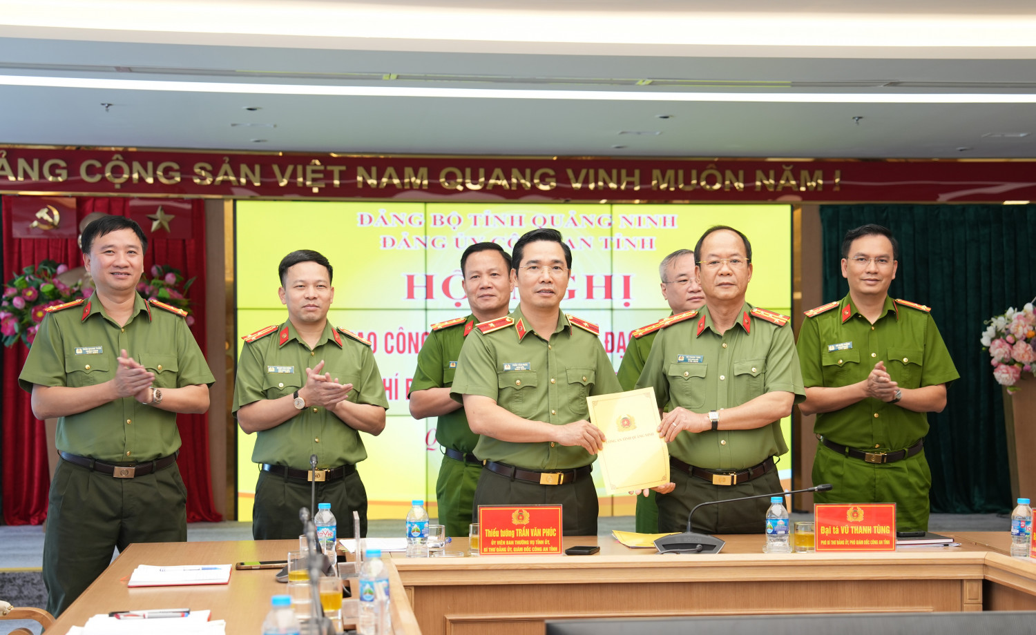 Giám đốc Công an tỉnh Quảng Ninh được điều động nhận nhiệm vụ Ủy viên UBKT Trung ương khoá XIII - Ảnh 2.