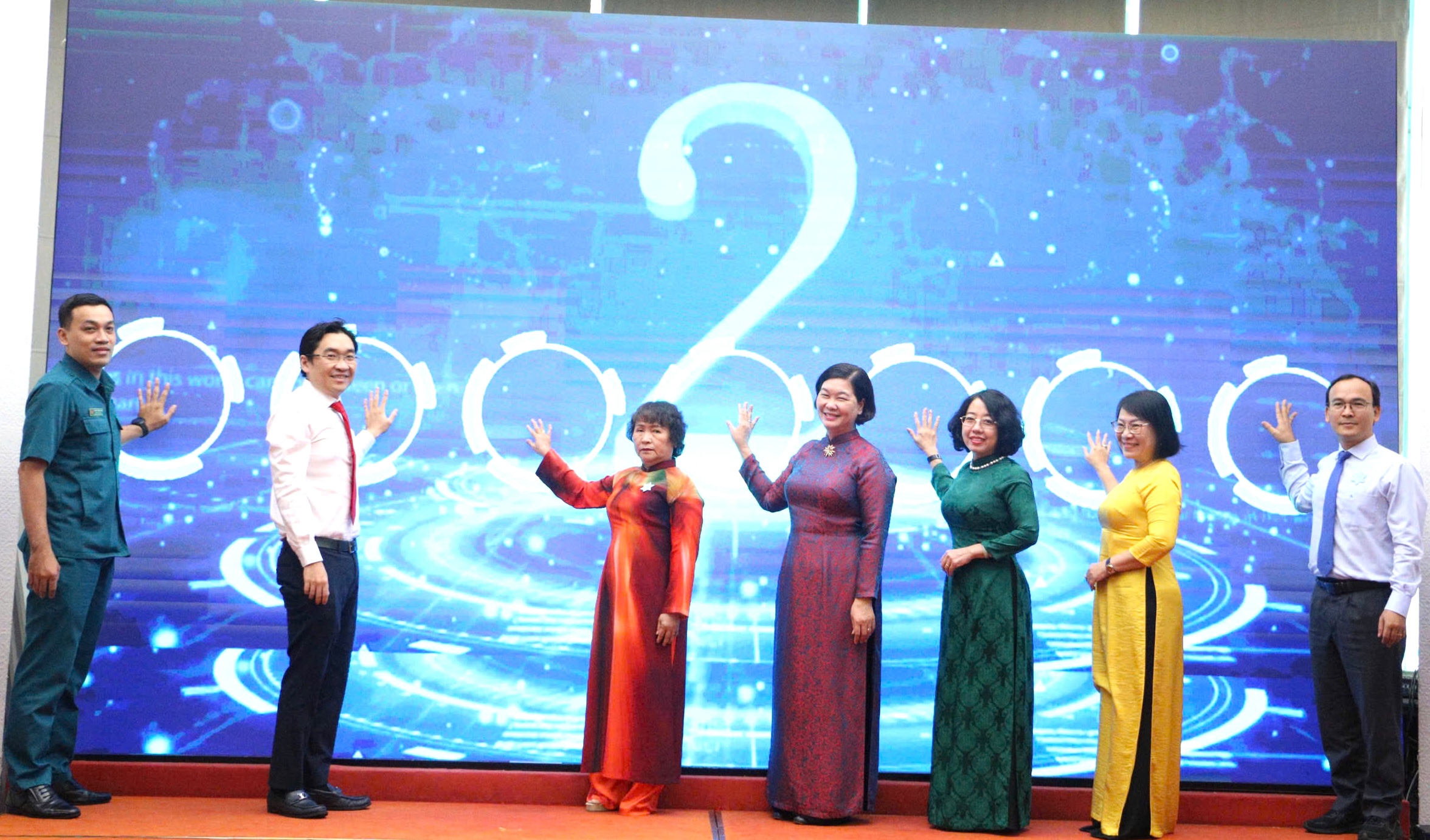 TP HCM: Phường Bến Thành lấy sự hài lòng của dân làm thước đo - Ảnh 3.