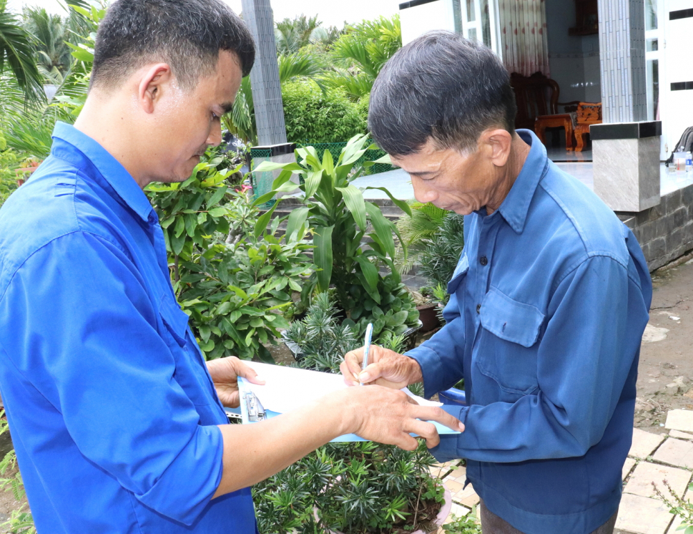 Người dân vui mừng có đồng hồ nước thông minh, thanh toán qua app - Ảnh 1.