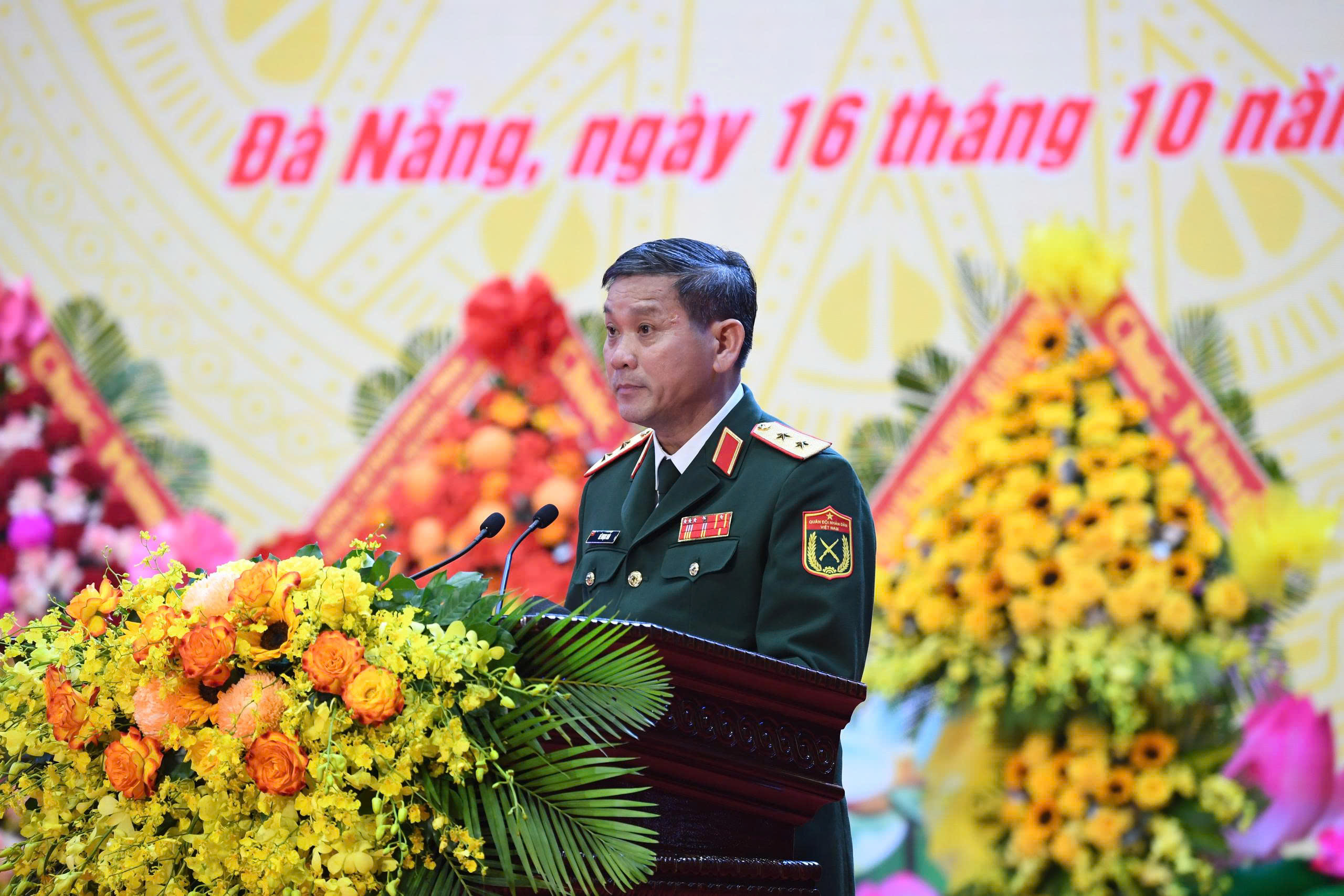 Thủ tướng Phạm Minh Chính dự lễ kỷ niệm 80 năm Lực lượng vũ trang Quân khu 5 - Ảnh 4. Thủ tướng Phạm Minh Chính dự lễ kỷ niệm 80 năm Lực lượng vũ trang Quân khu 5 - Ảnh 4.