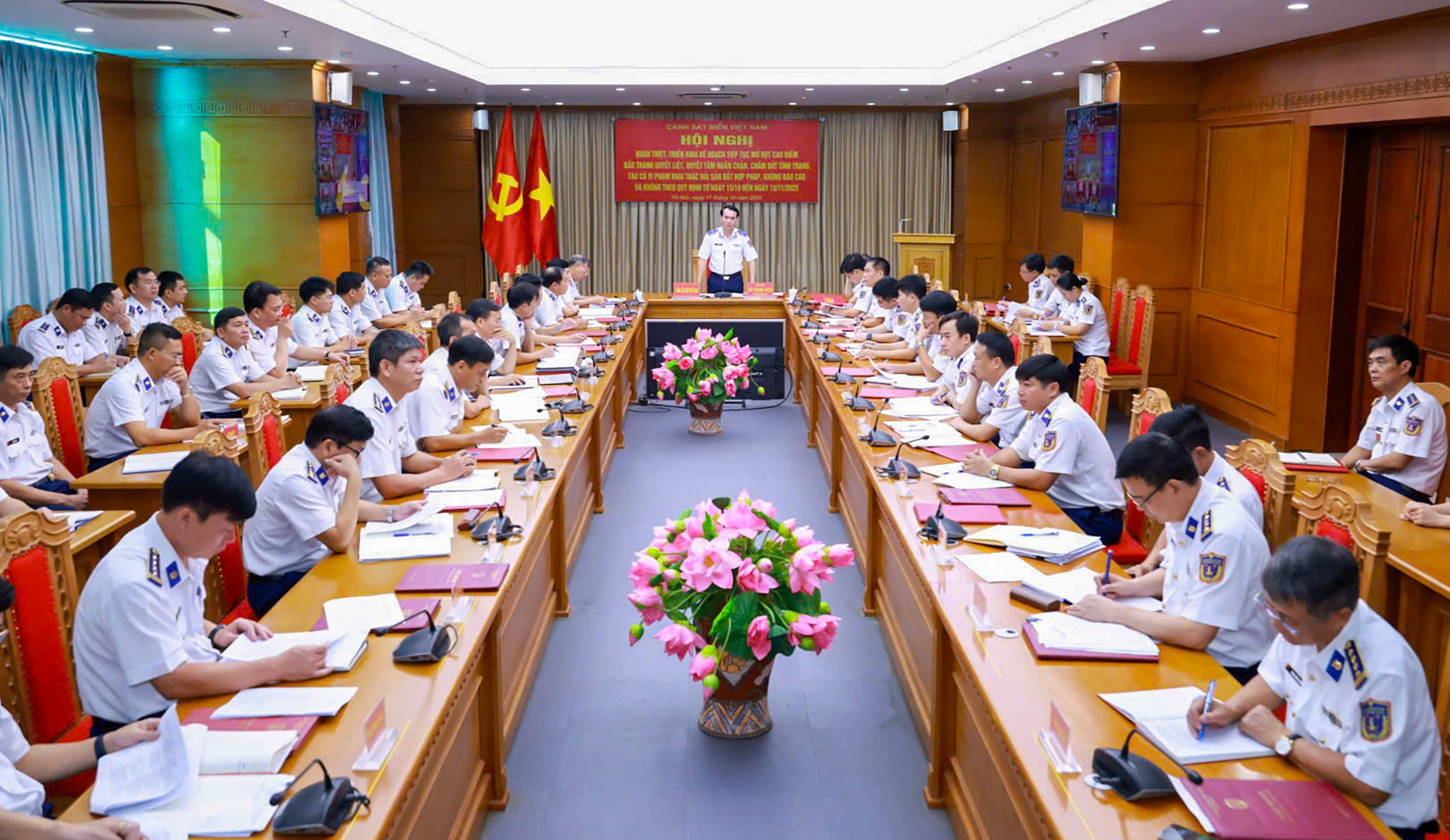 Cảnh sát biển Việt Nam: Cao điểm chống khai thác IUU - Ảnh 1.