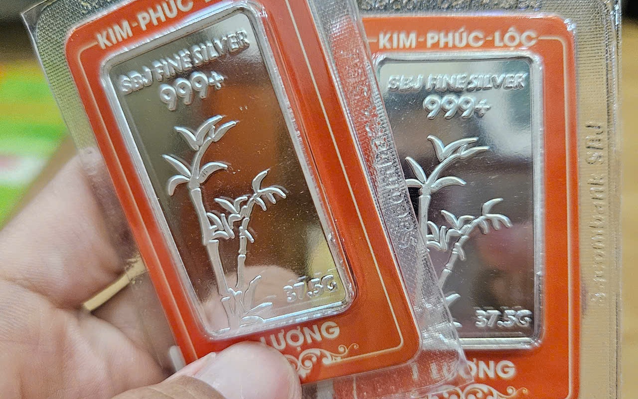 Giá bạc tăng vượt vàng , dự báo điều chỉnh sắp tới trên thị trường kim lọai qúy - Ảnh 2.