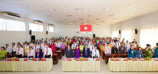 Đại hội MTTQ Việt Nam phường Dĩ An nhiệm kỳ 2025 - 2030 thành công rực rỡ - Ảnh 1.