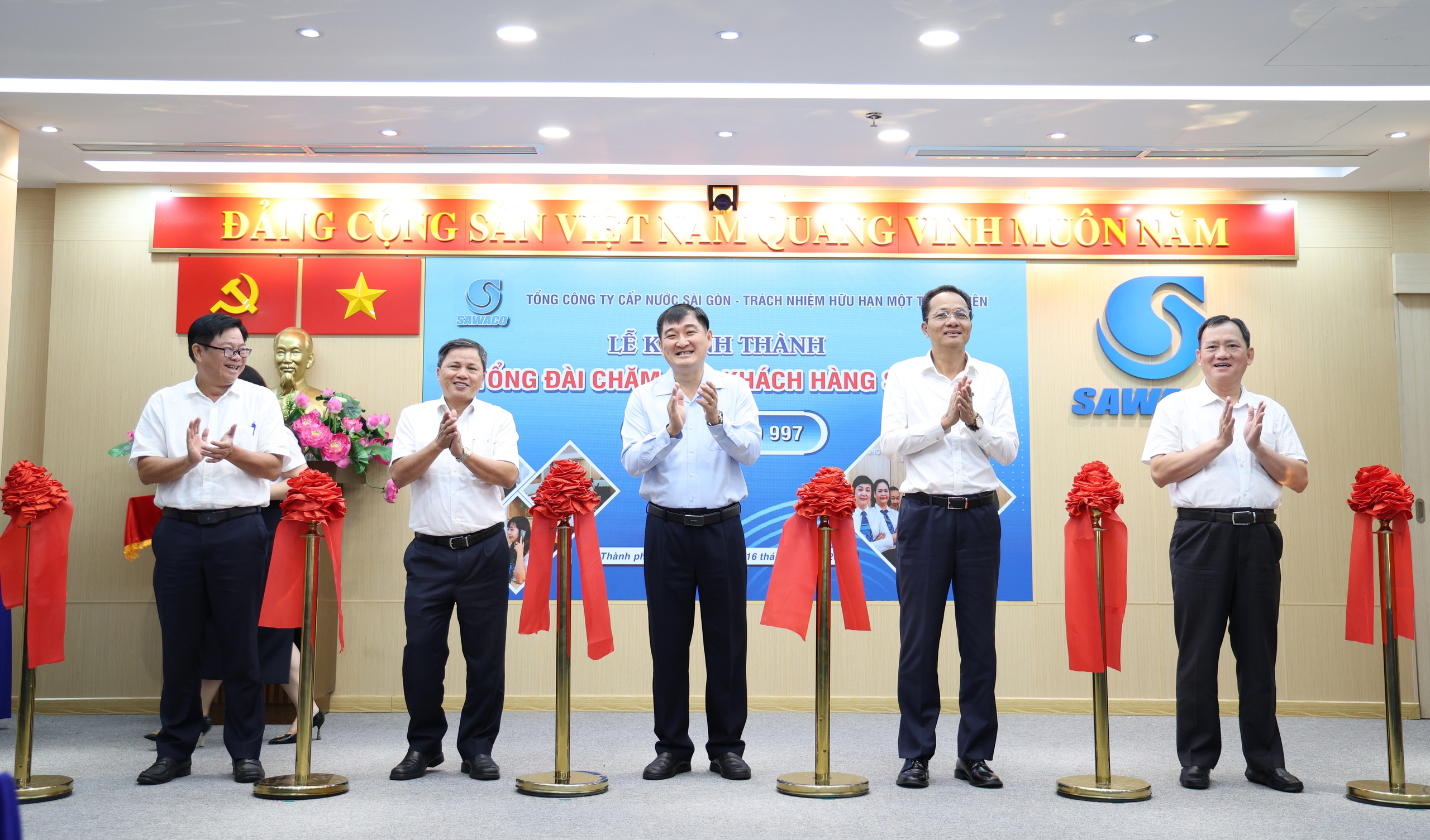 SAWACO ra mắt tổng đài hợp nhất 1900 999 997 - Ảnh 1.