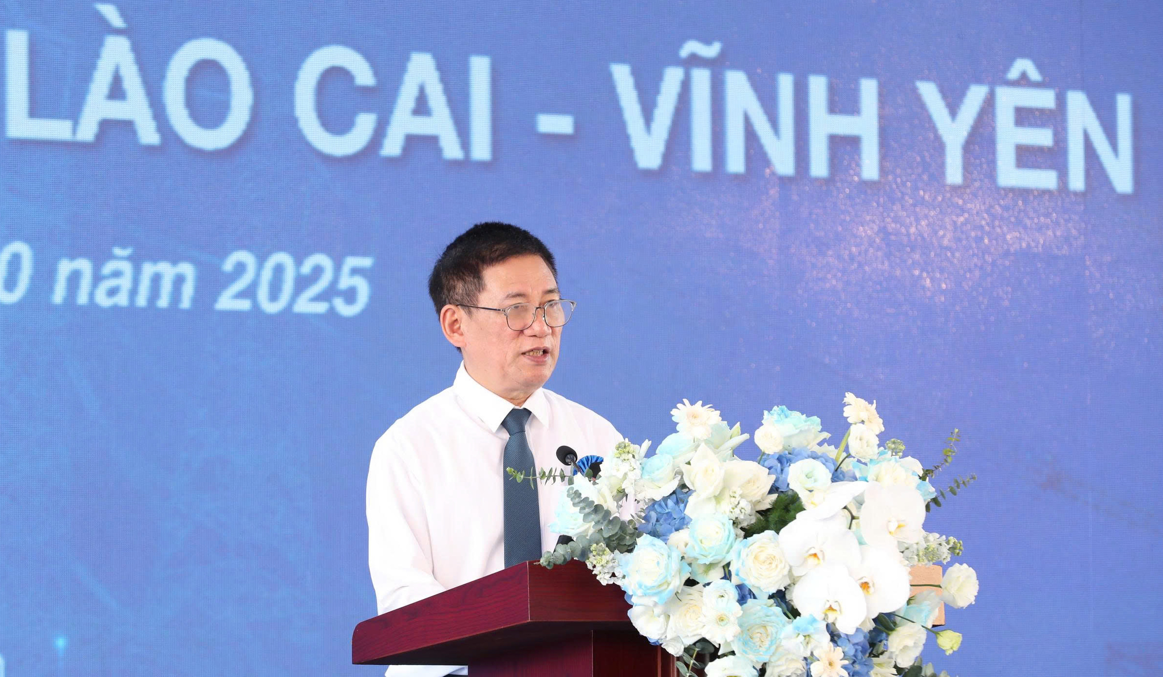 Khánh thành dự án hơn 7.410 tỉ đồng, truyền tải khoảng 3.000 MW từ Tây Bắc và tăng nhập khẩu điện - Ảnh 2.