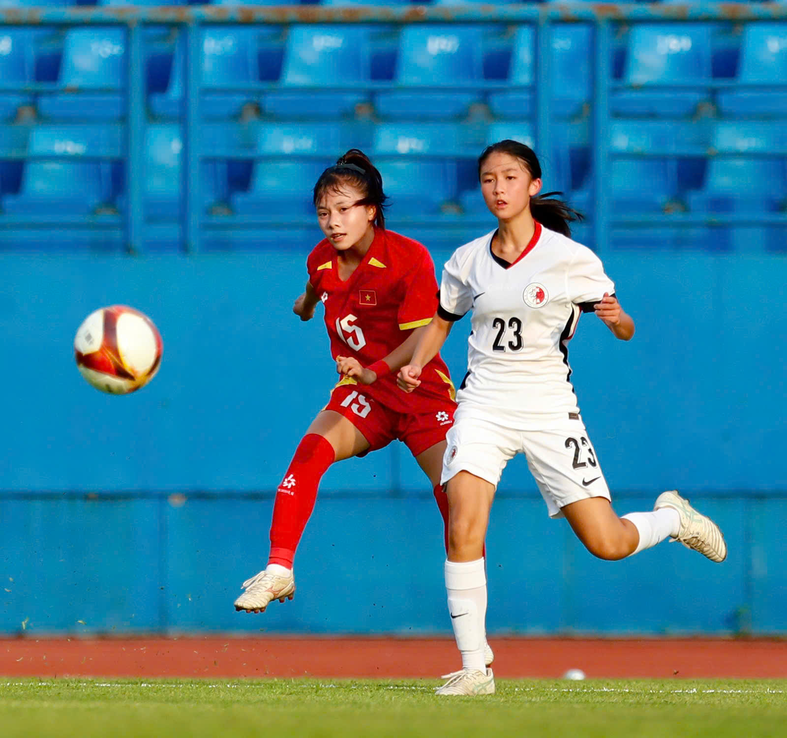 U17 nữ Việt Nam thắng sát nút U17 nữ Hồng Kông, khởi đầu thuận lợi ở vòng loại châu Á - Ảnh 1.