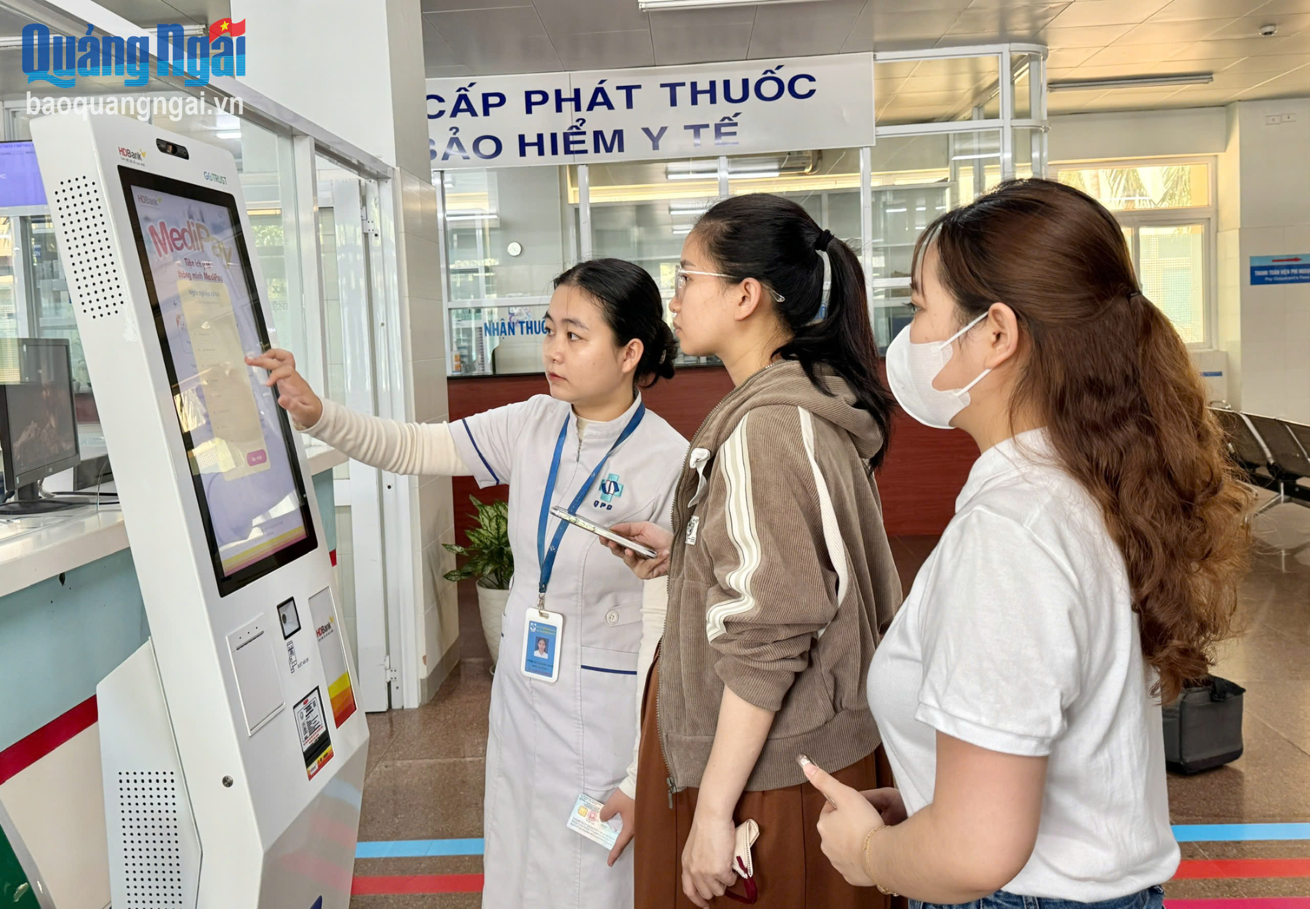 Y tế số ưu tiên phục vụ người bệnh - Ảnh 1. Y tế số ưu tiên phục vụ người bệnh - Ảnh 1.