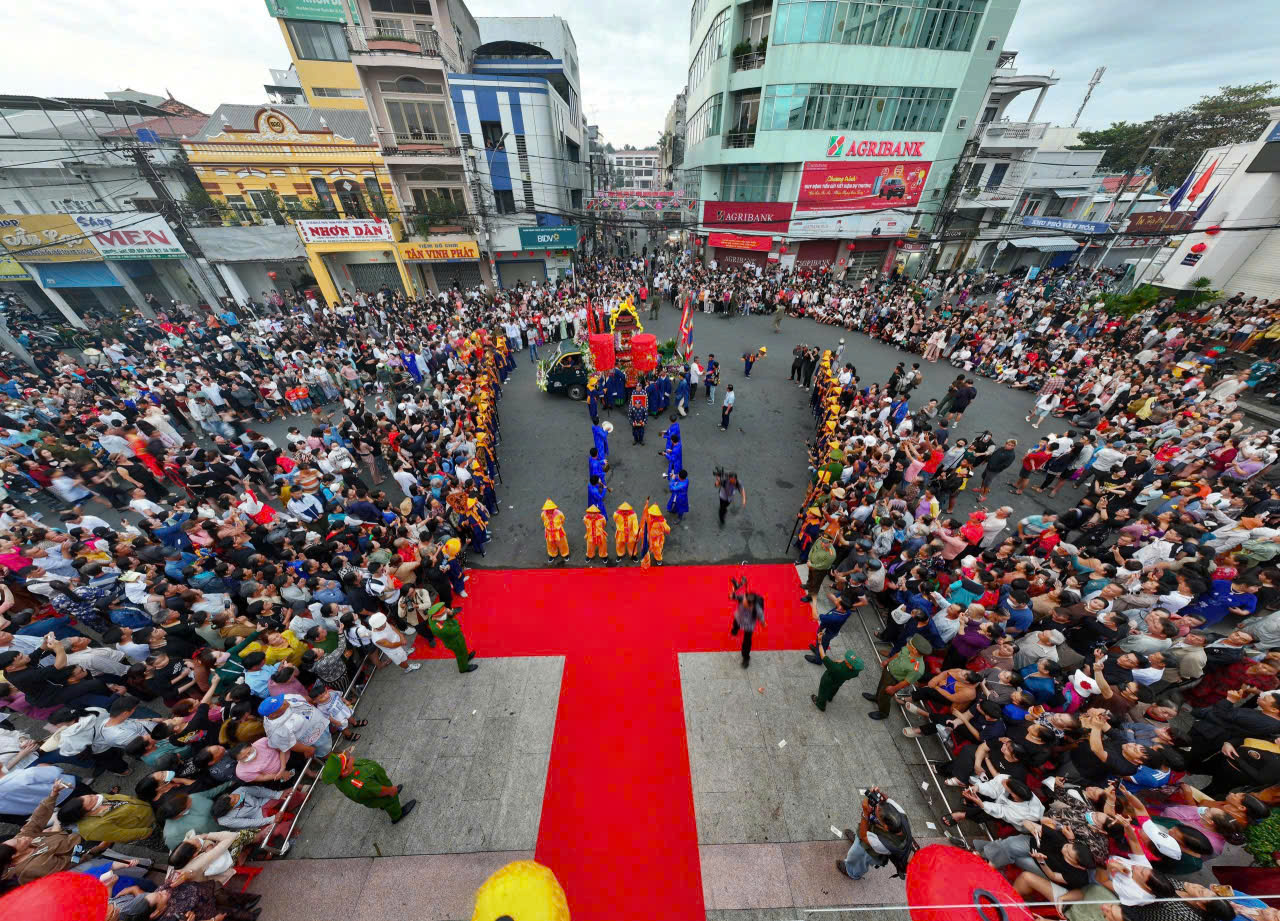 - Ảnh 4. - Ảnh 4.