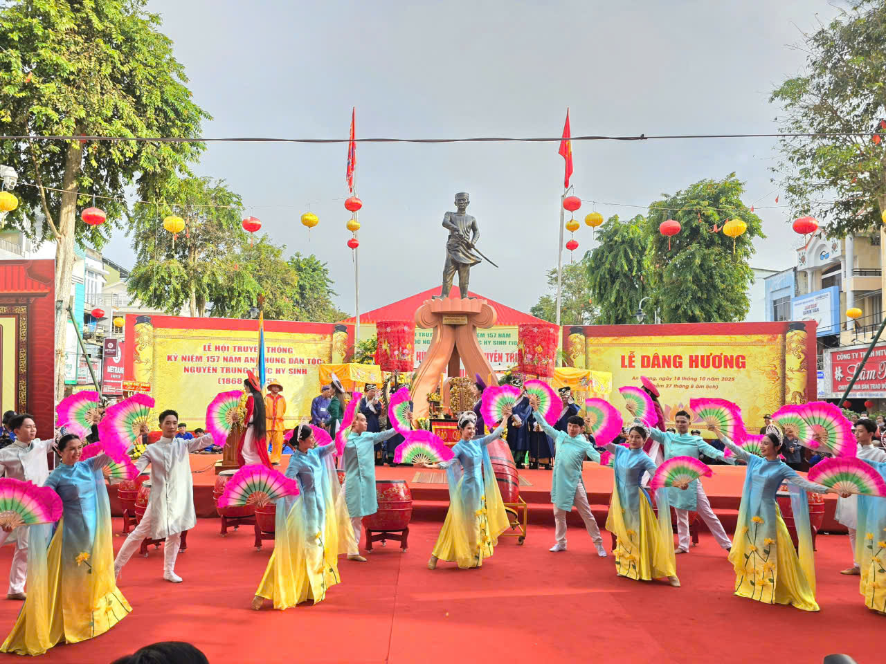 - Ảnh 10. - Ảnh 10.