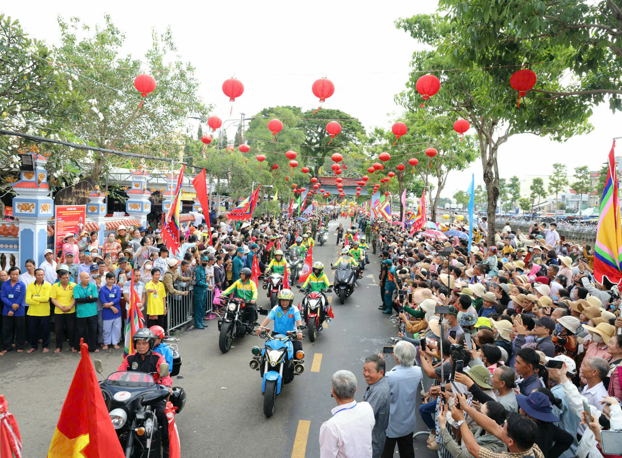 - Ảnh 9. - Ảnh 9.