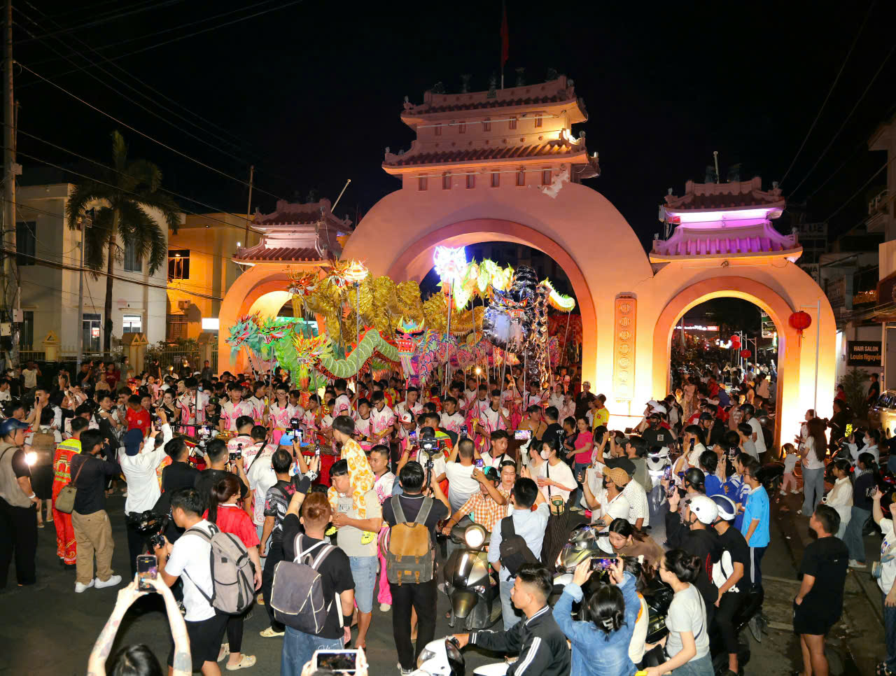 - Ảnh 1. - Ảnh 1.