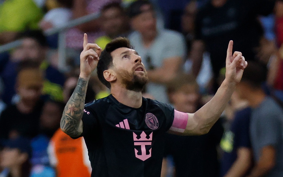 Messi gia hạn hợp đồng đến 2028, quyền lợi như "vua" tại Inter Miam - Ảnh 3.