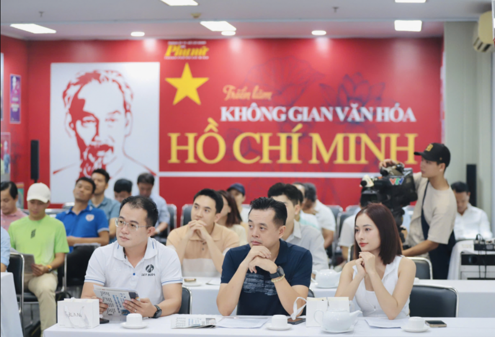 ការប្រកួតកីឡាបាល់ទាត់នារីទីក្រុងហូជីមិញ៖ «បង្កើនសេចក្ដីស្រឡាញ់ - បង្កើនសុខភាព» - រូបថត ៣. Giải pickleball Báo Phụ nữ TP HCM: