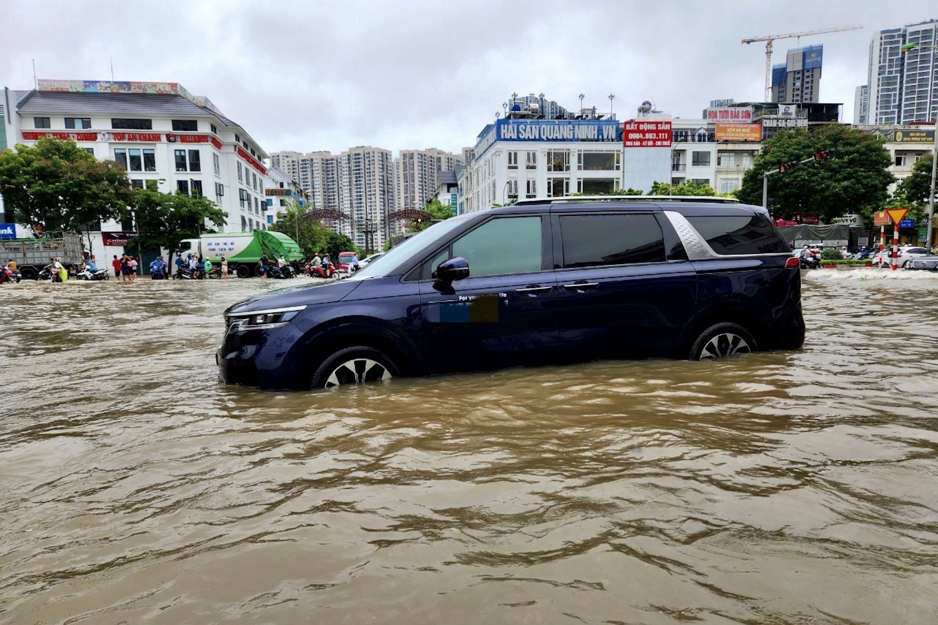 Giá nhà đất Triều Khúc Hà Nội tăng cao bất chấp ngập lụt - Ảnh 4.