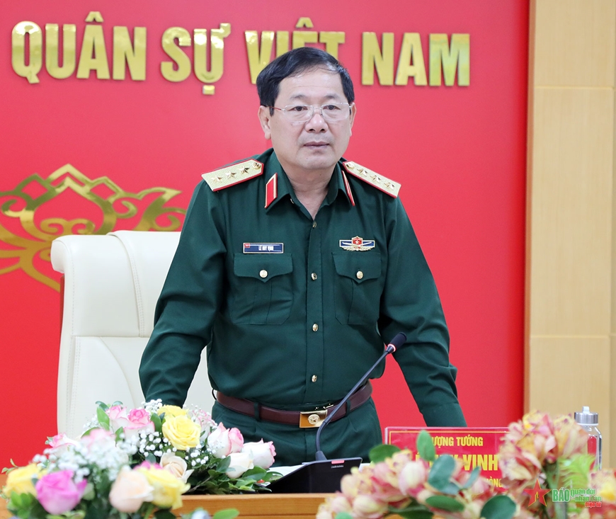 Thủ tướng Chính phủ kéo dài thời gian giữ chức vụ của 2 Thứ trưởng Bộ Quốc phòng - Ảnh 1. Thủ tướng Chính phủ kéo dài thời gian giữ chức vụ của 2 Thứ trưởng Bộ Quốc phòng - Ảnh 1.