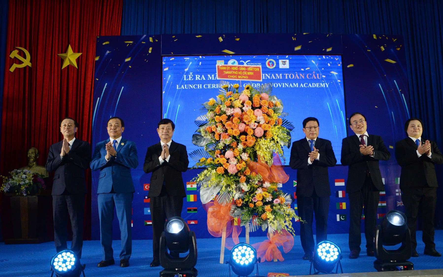 Hơn 60.000 học sinh TP HCM đồng diễn võ nhạc Vovinam, xác lập kỷ lục kép Việt Nam và thế giới - Ảnh 6.