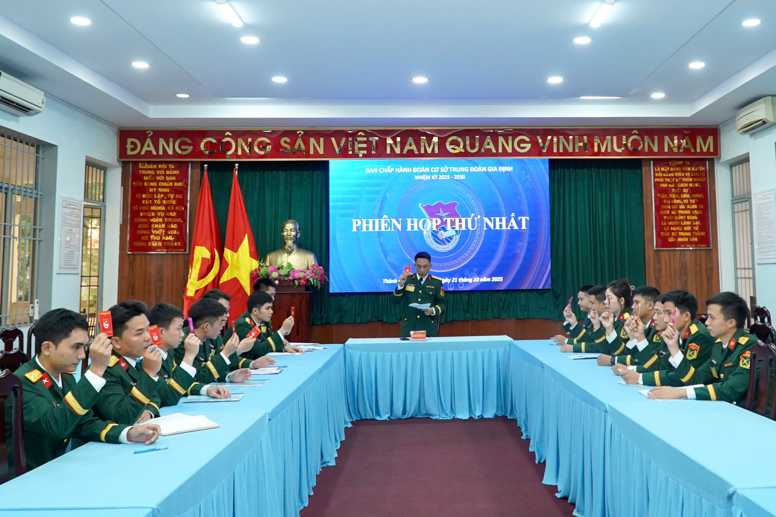 Đoàn cơ sở Trung đoàn Gia Định tổ chức Đại hội Đại biểu nhiệm kỳ 2025-2030 - Ảnh 1.