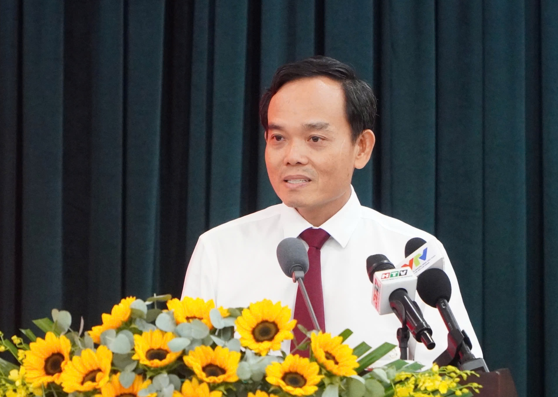 Bí thư Trần Lưu Quang: Không có việc TP HCM tiếp tục sắp xếp phường, xã - Ảnh 1.