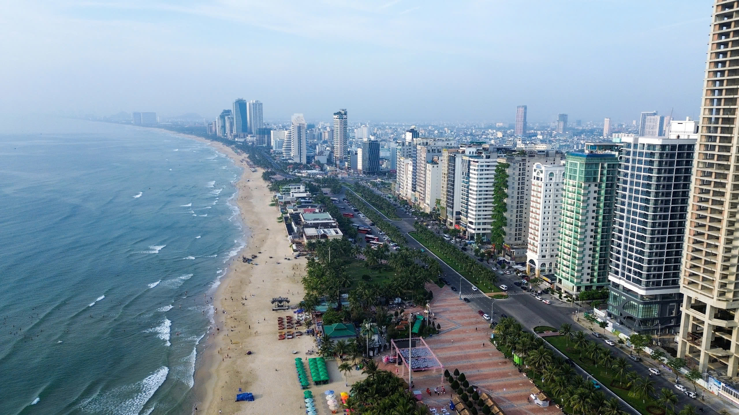 Tập đoàn Trung Quốc đầu tư đường sắt đô thị kết nối Đà Nẵng và Hội An - Ảnh 1. Tập đoàn Trung Quốc đầu tư đường sắt đô thị kết nối Đà Nẵng và Hội An - Ảnh 1.