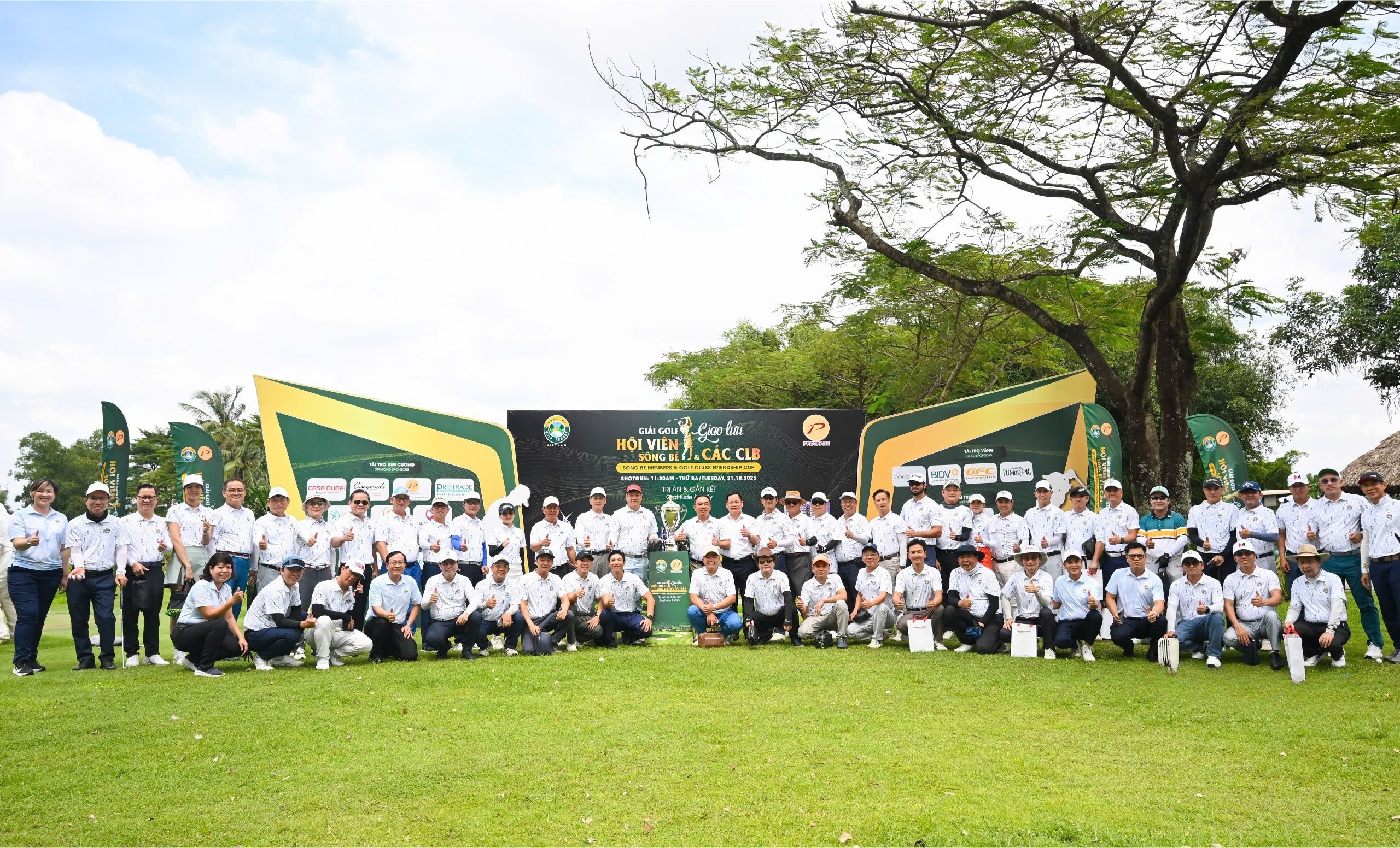 216 VĐV tranh tài Giải giao lưu hội viên "Sông Bé Golf & các câu lạc bộ" - Ảnh 1.