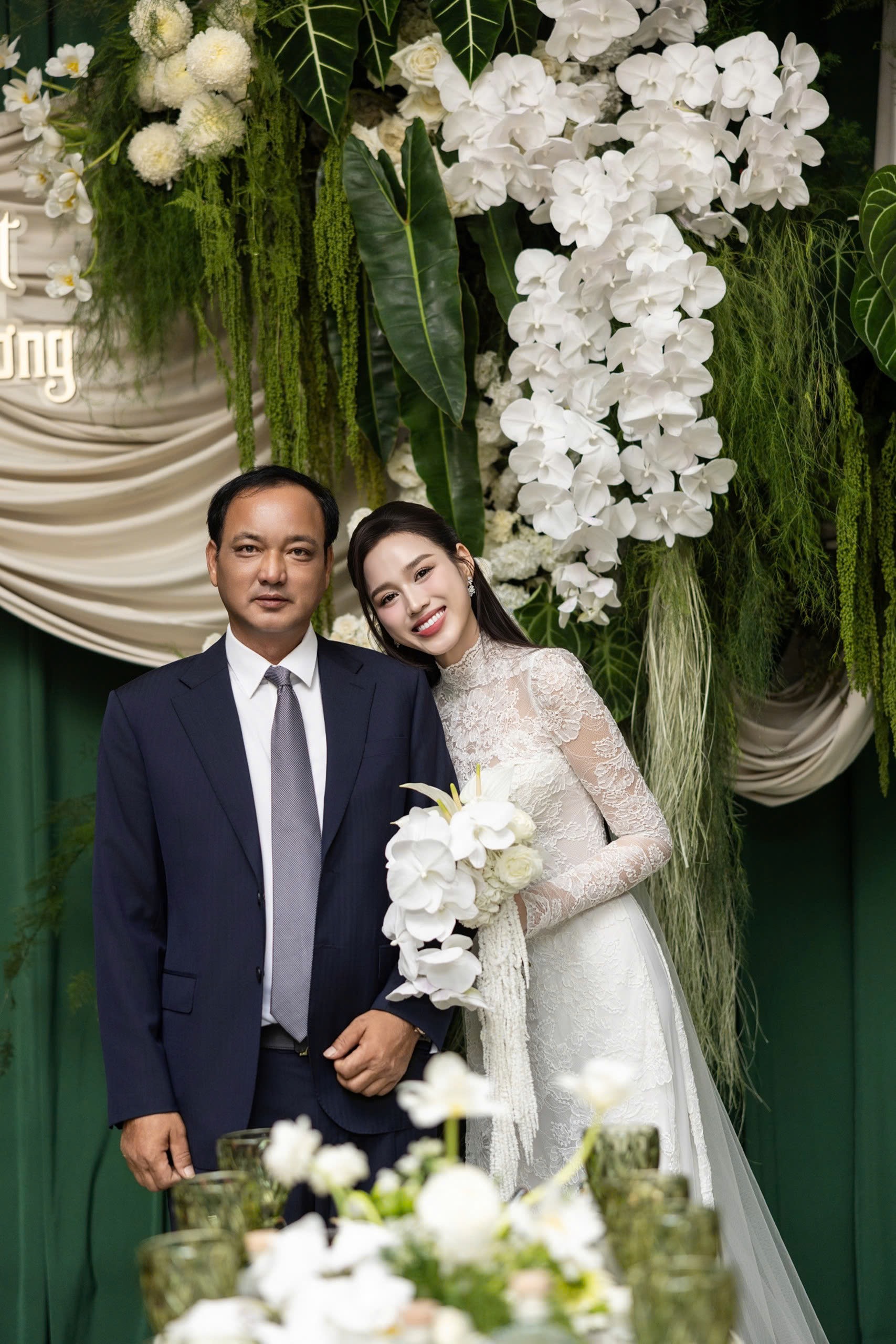 Hoa hậu Đỗ Thị Hà lên xe hoa với "thiếu gia" Tập đoàn Sơn Hải - Ảnh 7.