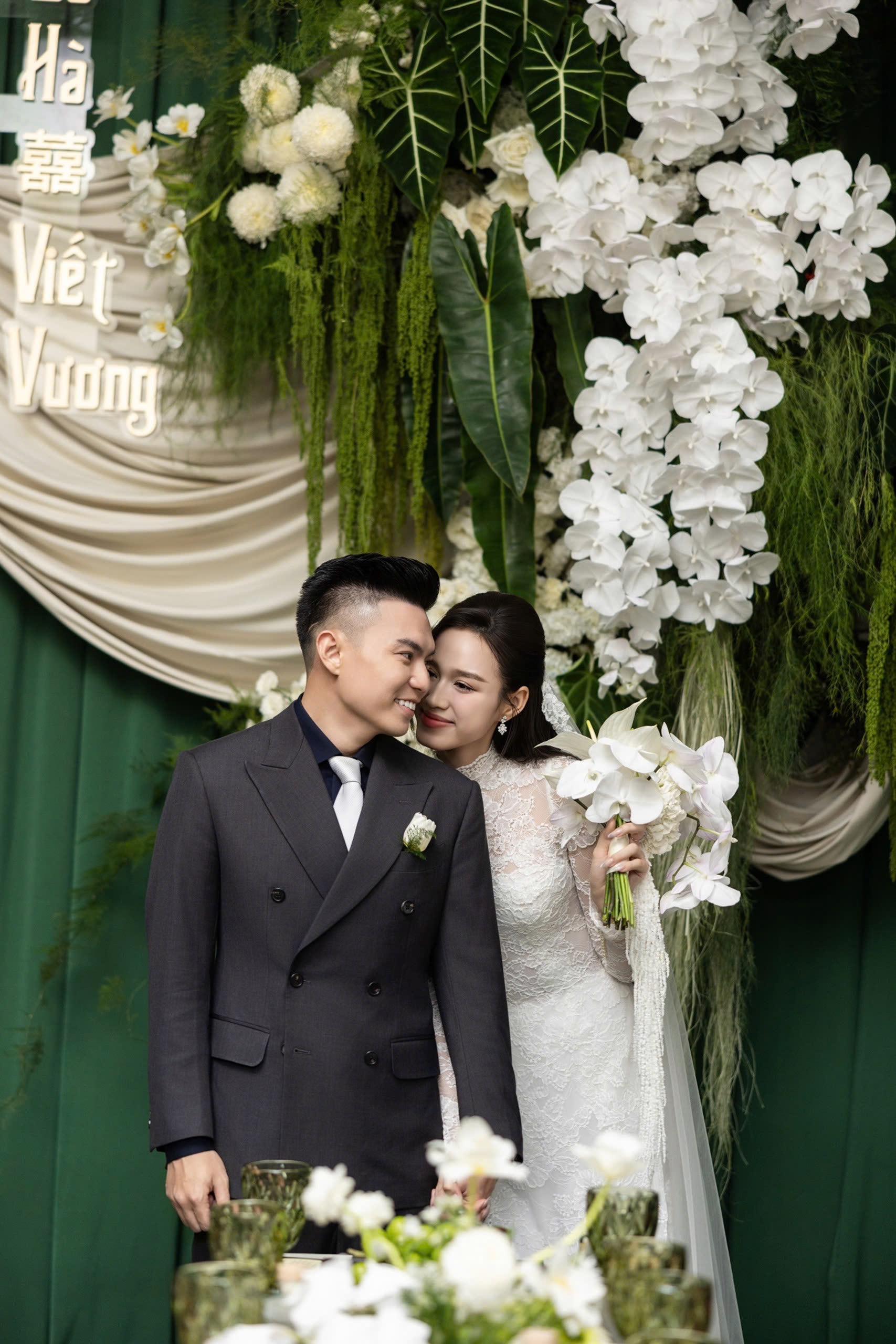 Hoa hậu Đỗ Thị Hà lên xe hoa với "thiếu gia" Tập đoàn Sơn Hải - Ảnh 12.