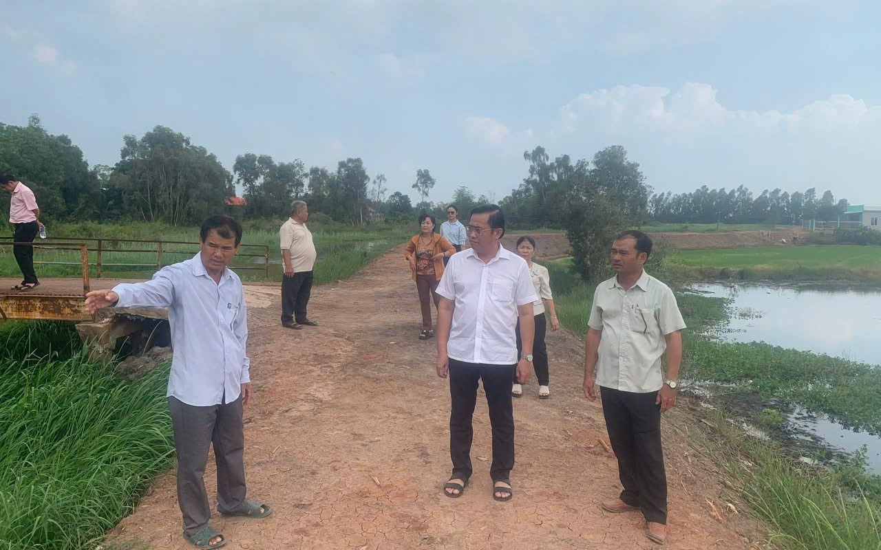Cảnh báo khẩn cấp lũ tại Tây Ninh: Nguy cơ vỡ đê và ngập lụt - Ảnh 5. Cảnh báo khẩn cấp lũ tại Tây Ninh: Nguy cơ vỡ đê và ngập lụt - Ảnh 5.