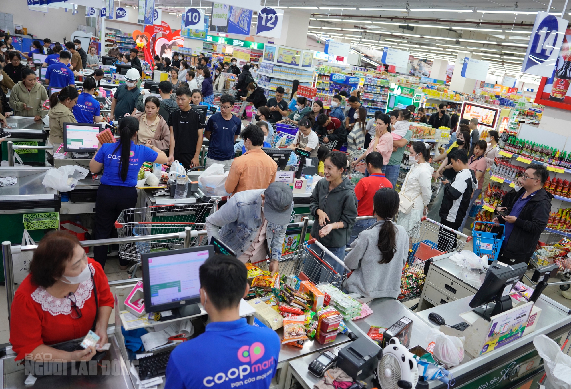 Dự báo lượng mưa Đà Nẵng giảm mạnh từ 900mm xuống 300mm , người dân cần đề phòng - Ảnh 1. Dự báo lượng mưa Đà Nẵng giảm mạnh từ 900mm xuống 300mm , người dân cần đề phòng - Ảnh 1.
