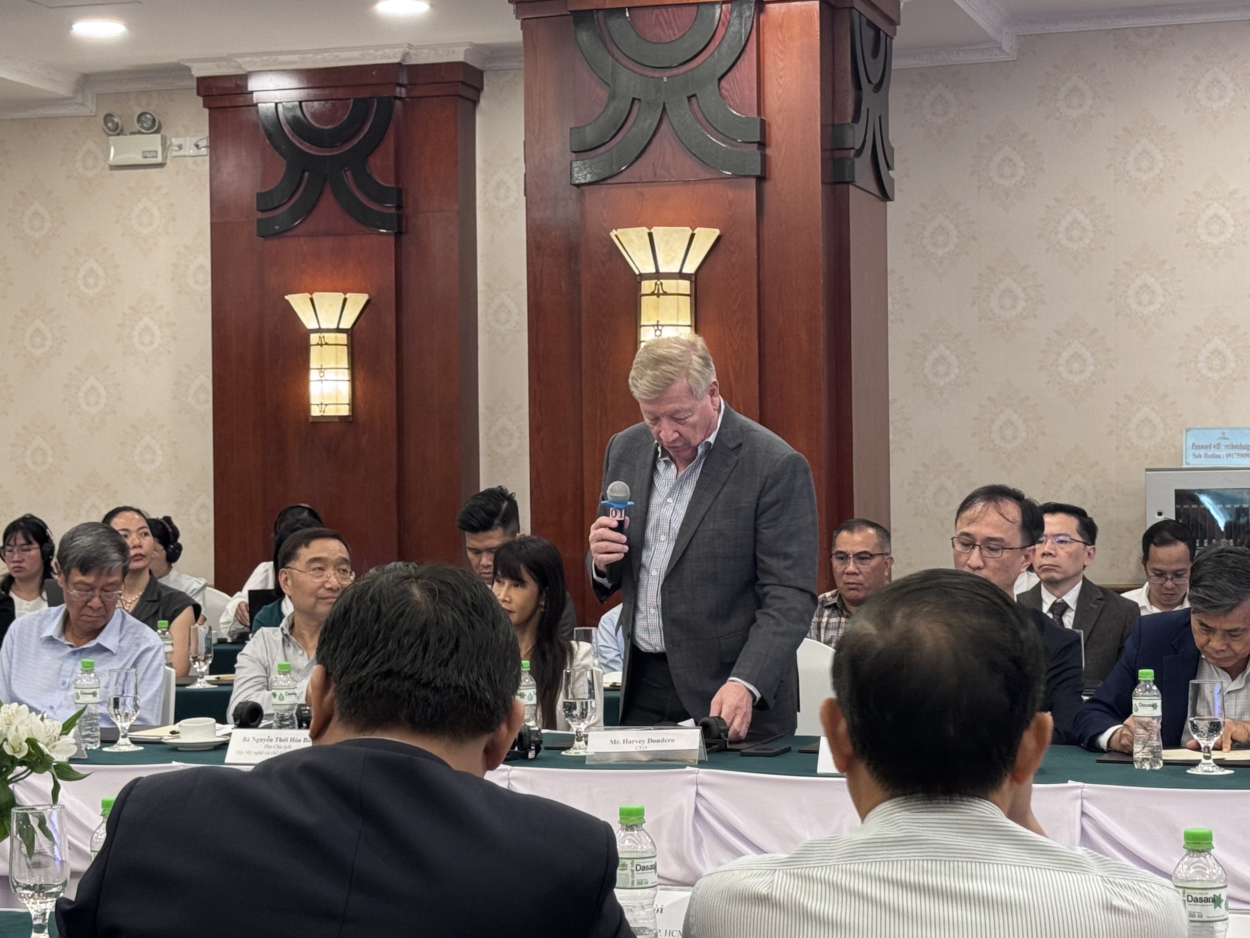 Lãnh đạo ngành gỗ báo cáo thực trạng ngành gỗ TP HCM đáng lo ngại - Ảnh 3. Lãnh đạo ngành gỗ báo cáo thực trạng ngành gỗ TP HCM đáng lo ngại - Ảnh 3.