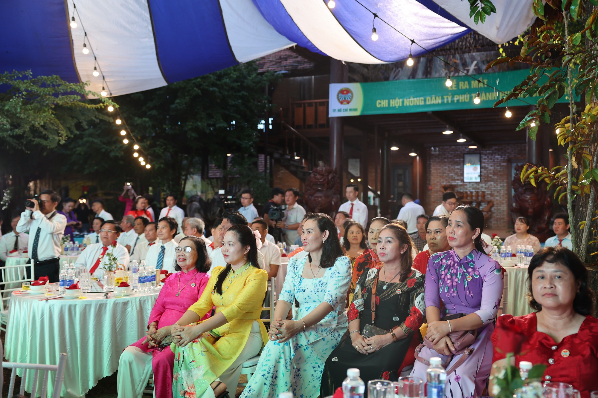 Ra mắt Chi hội Nông dân tỷ phú TP HCM - Ảnh 2.