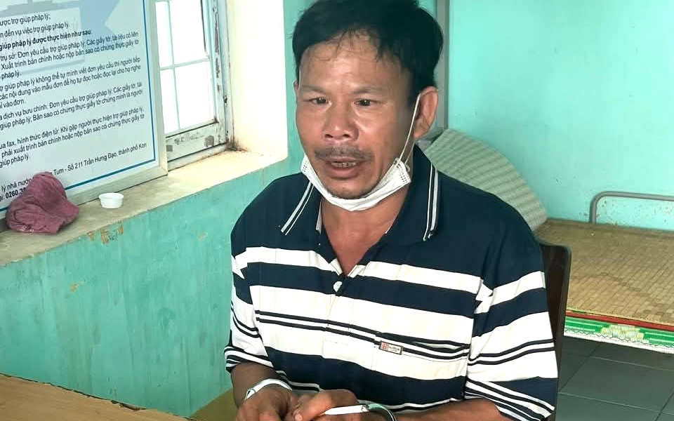 Bắt giữ hung thủ chém dã man đôi nam nữ trong phòng trọ tại Quảng Ngãi - Ảnh 1. Bắt giữ hung thủ chém dã man đôi nam nữ trong phòng trọ tại Quảng Ngãi - Ảnh 1.