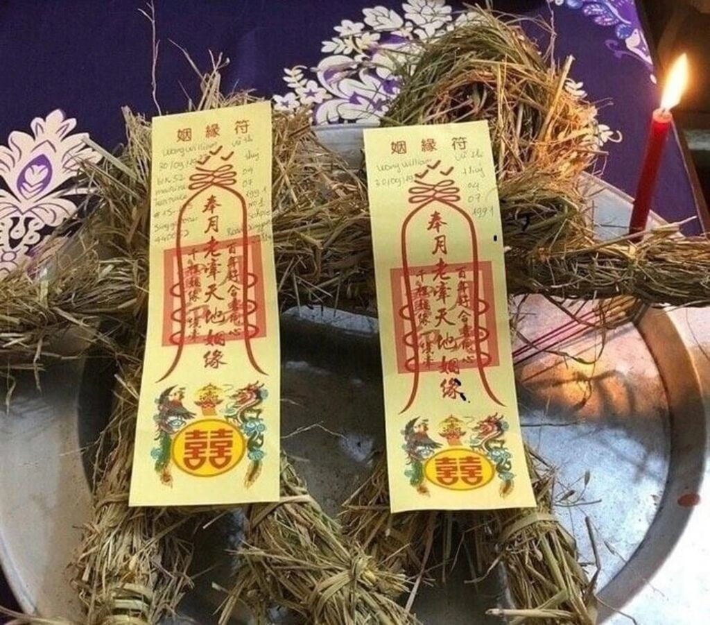Biến tướng bùa ngải trên mạng và những hệ lụy Đáng lo ngại cho xã hội - Ảnh 1. Biến tướng bùa ngải trên mạng và những hệ lụy Đáng lo ngại cho xã hội - Ảnh 1.