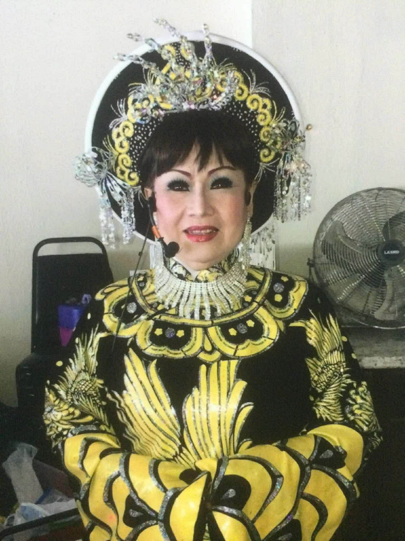 Nghệ sĩ Kiều Lệ Tâm hội ngộ đầy nước mắt với nghệ sĩ Phương Bình - Ảnh 2.