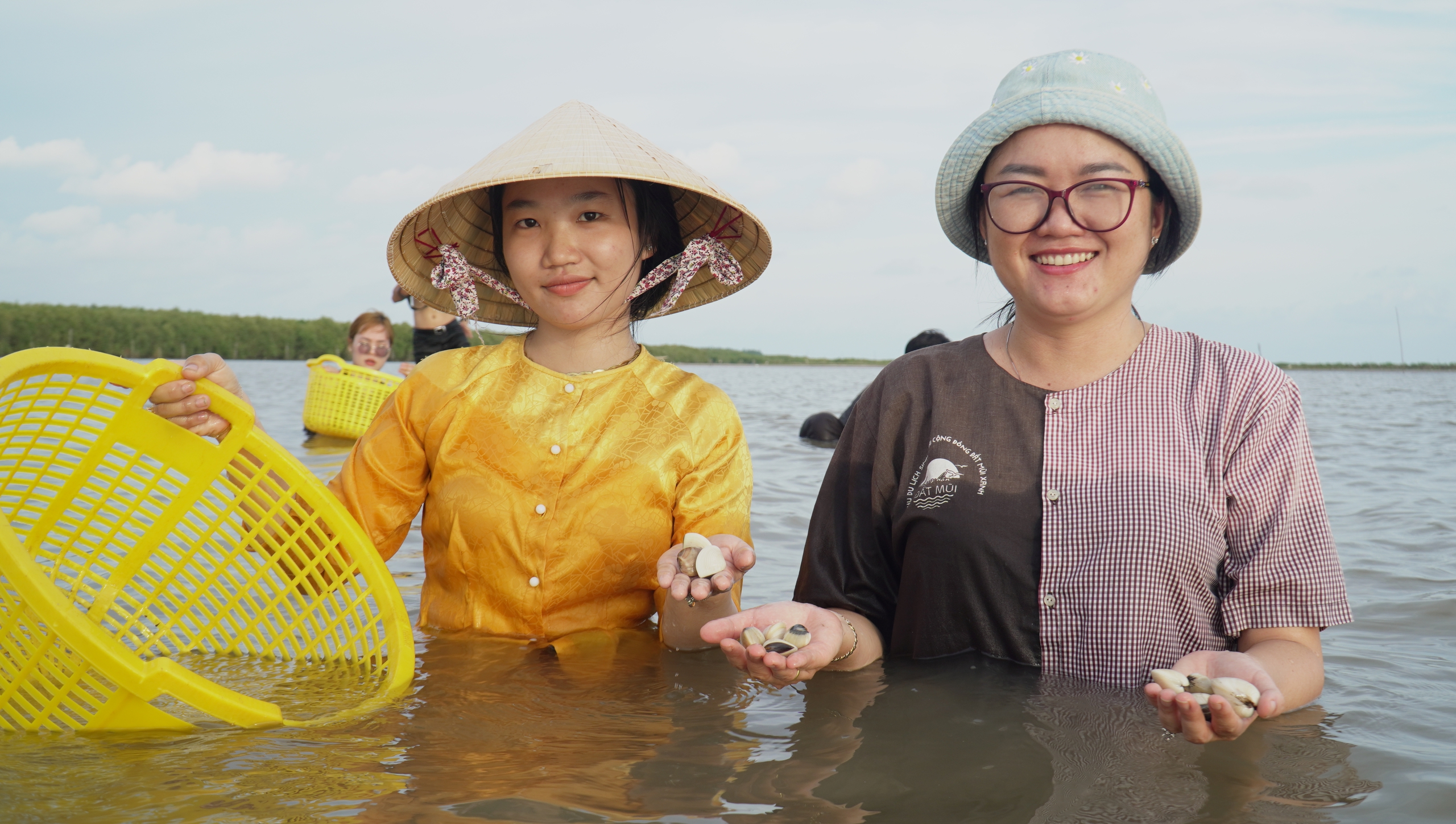 Những trải nghiệm thú vị khi đến Đất Mũi Cà Mau - Ảnh 9.