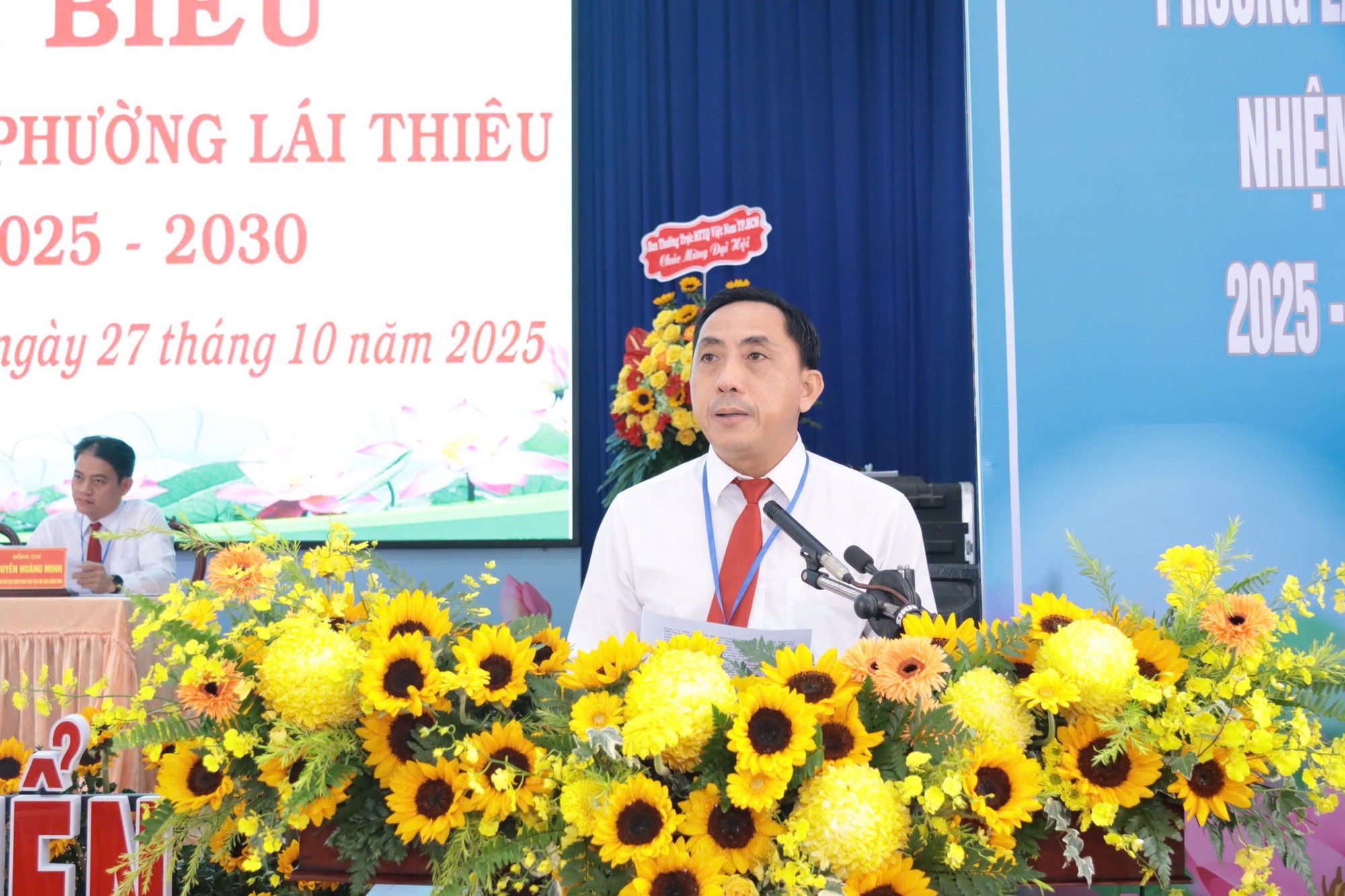Ông Nguyễn Tiến Dũng làm Chủ tịch ủy ban MTTQ Việt Nam phường Lái Thiêu , TP HCM - Ảnh 4. Ông Nguyễn Tiến Dũng làm Chủ tịch ủy ban MTTQ Việt Nam phường Lái Thiêu , TP HCM - Ảnh 4.