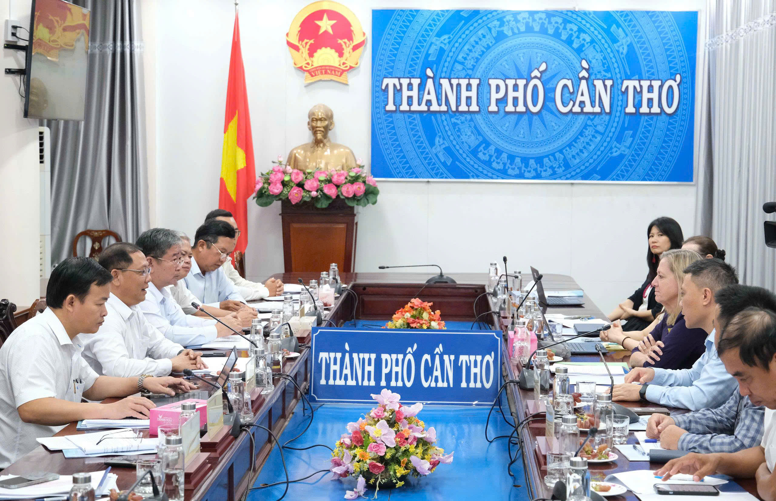 Cần Thơ có thêm "lá chắn" chống ngập hơn 2.500 tỉ đồng - Ảnh 1.