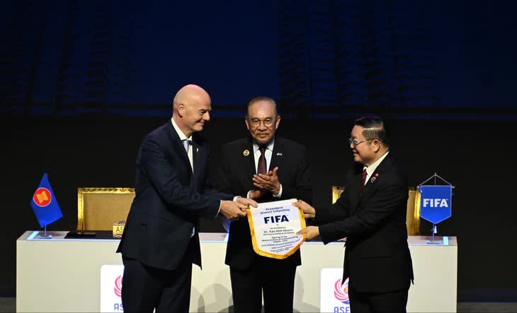Chuyên gia Malasyia: FIFA ASEAN Cup, cơ hội vàng thu hẹp khoảng cách Thái Lan và Việt Nam  - Ảnh 1.